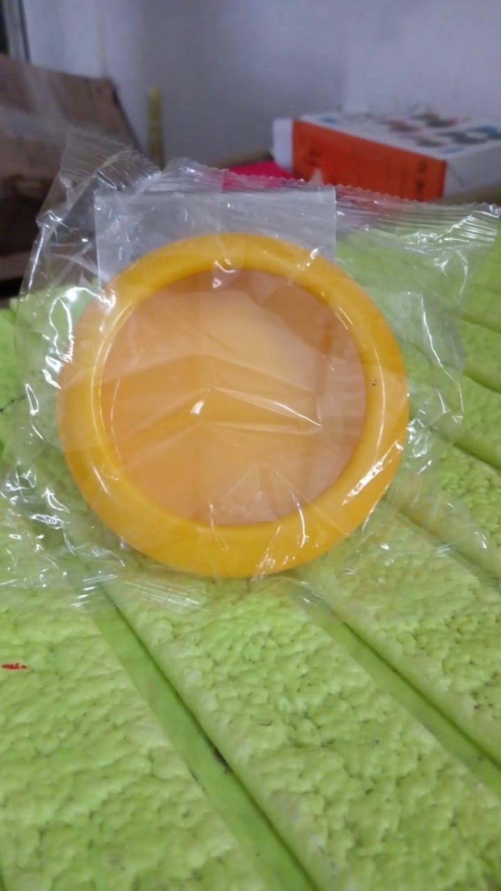 Vegetable Container Premium Fruits Saver Keeper (1 Pc / Yellow) Vegetable Container Premium Fruits Saver Keeper (1 Pc / Yellow)